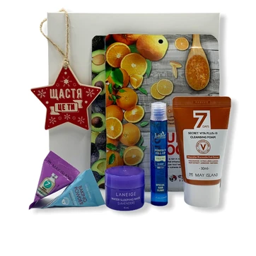 Бокс с корейской косметикой Mix Secret Santa Beauty Box